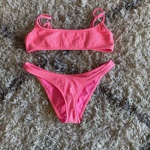 triangl pink bikini